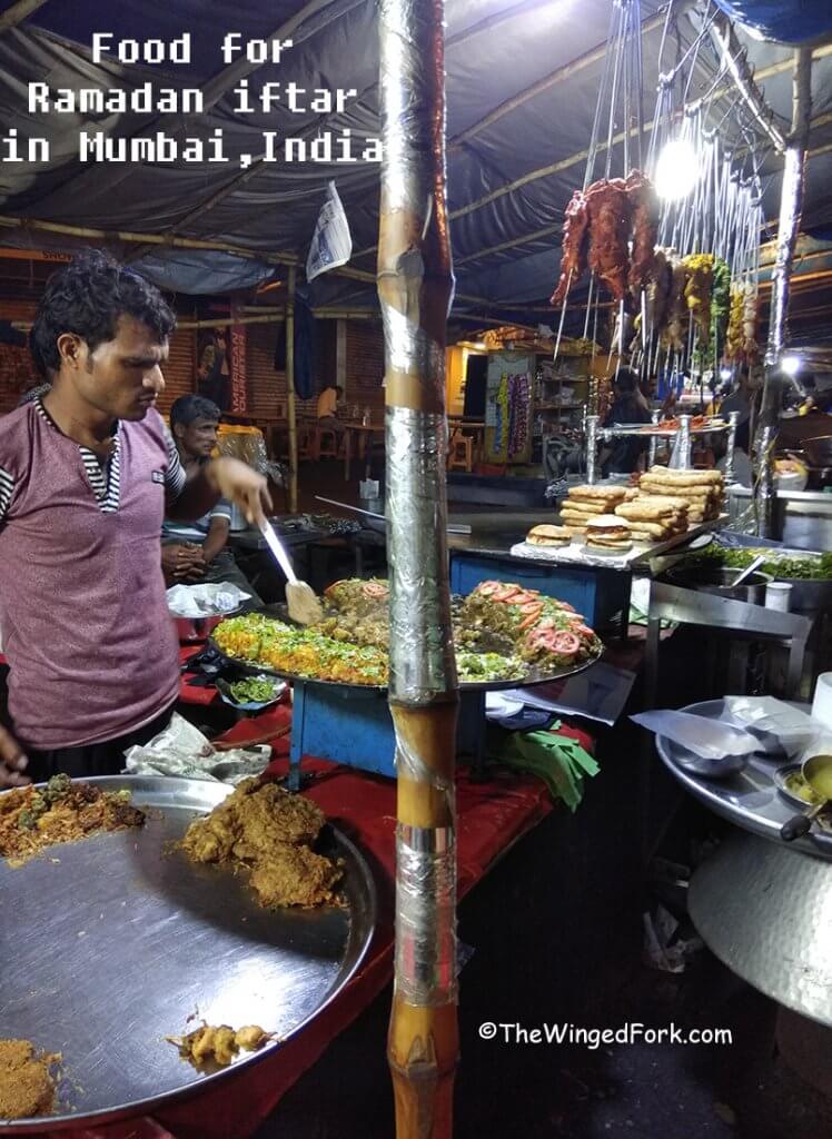 Food-for-Ramadan-iftar-in-Mumbai,-India