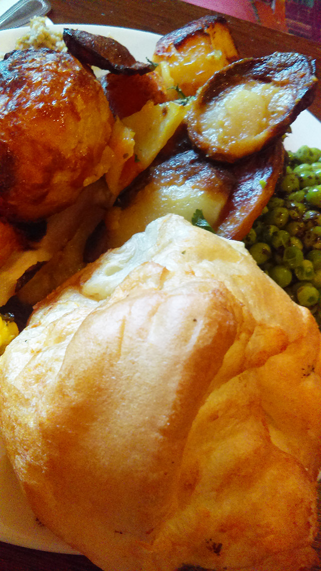 What's for dins? – English Roast Dinner – England by Bernie from A packed life