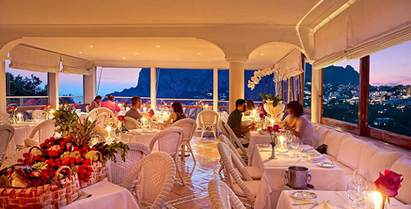 A romantic dining experience at the Terrazza Brunella - Pic by Kyle from Via Travelers