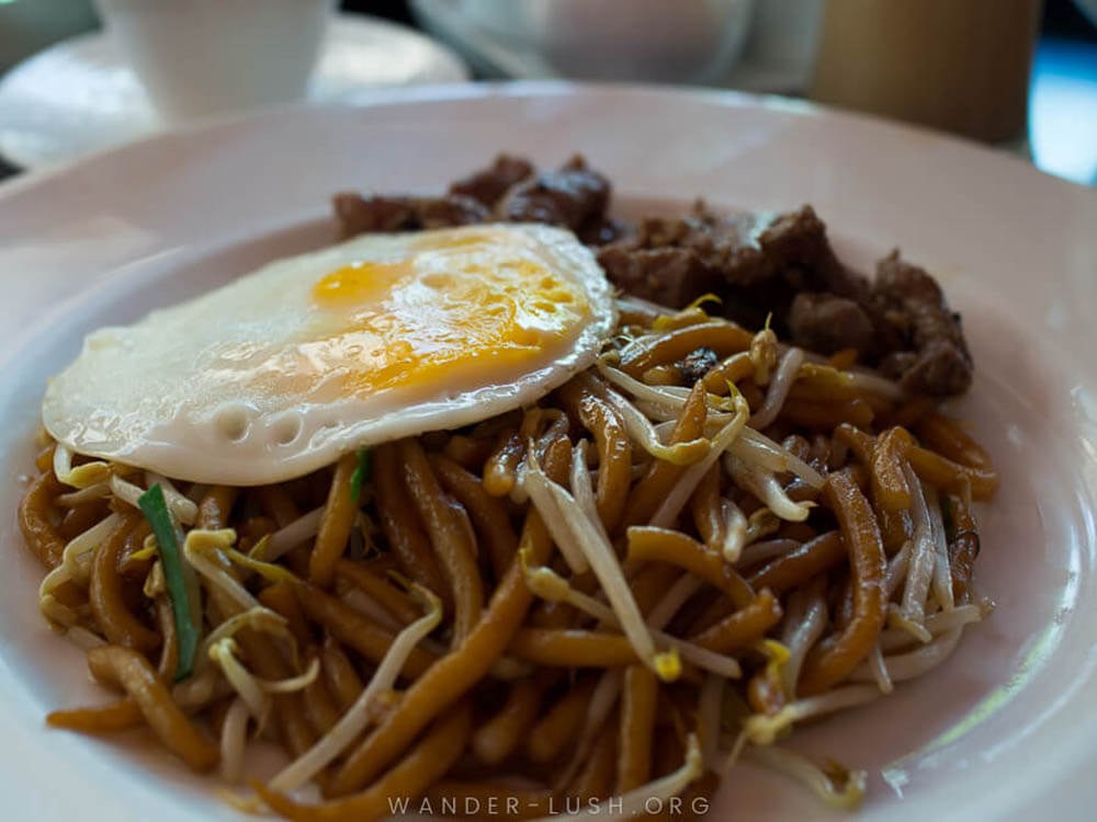 Lort cha, stir-fried noodles in Cambodia - Pic by Emily from Wander-Lush