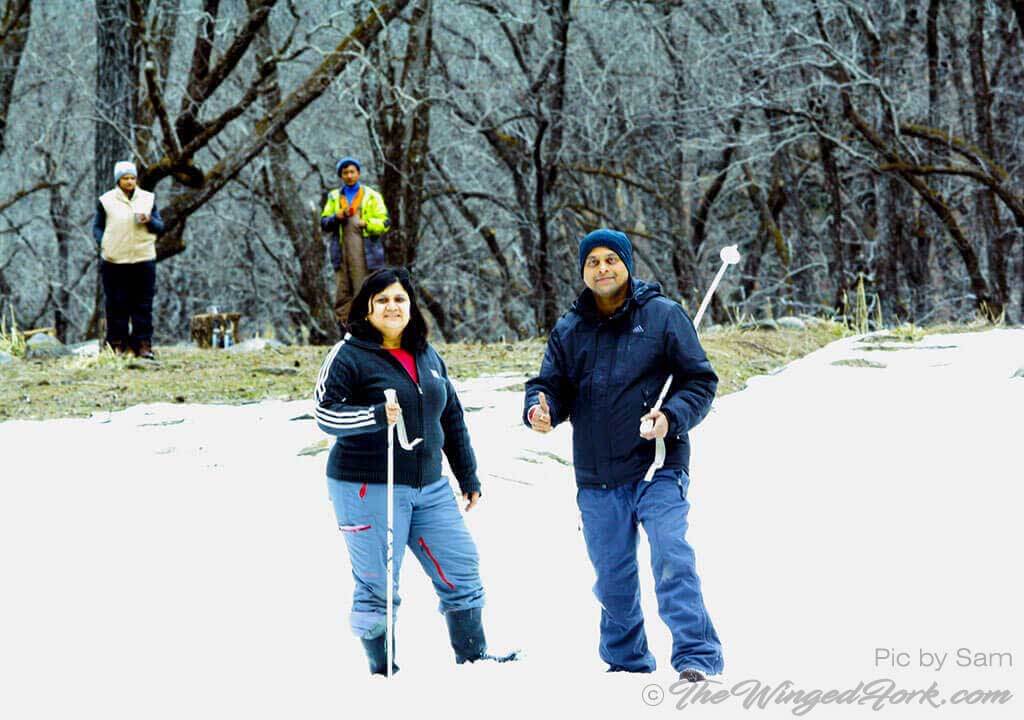 Tej and Vishal conversing in the snow: Pic Courtesy Sam - TheWingedFork