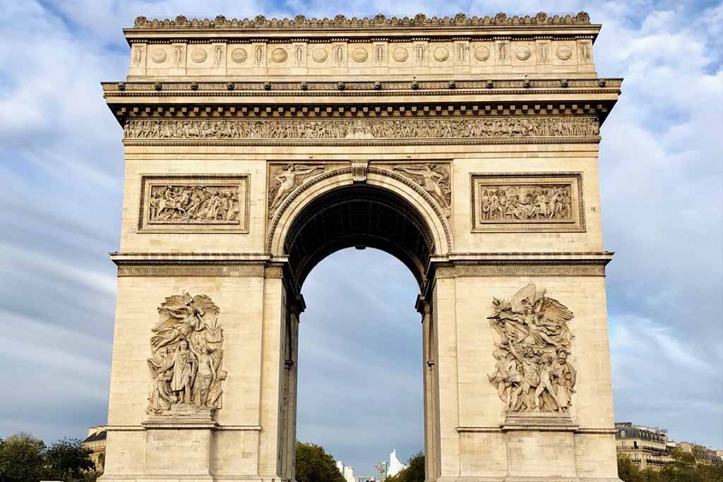 View of Arc De Triomphe.